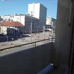 Atrakcyjna Kawalerka W Gdyni Apartament *