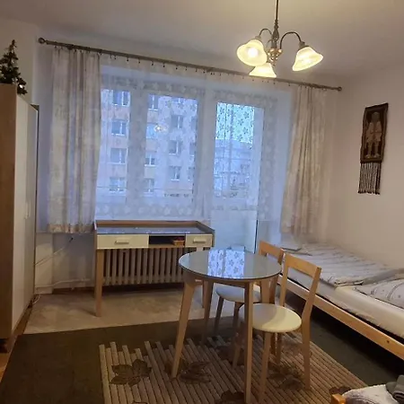 公寓 Atrakcyjna Kawalerka W Gdyni 格丁尼亚